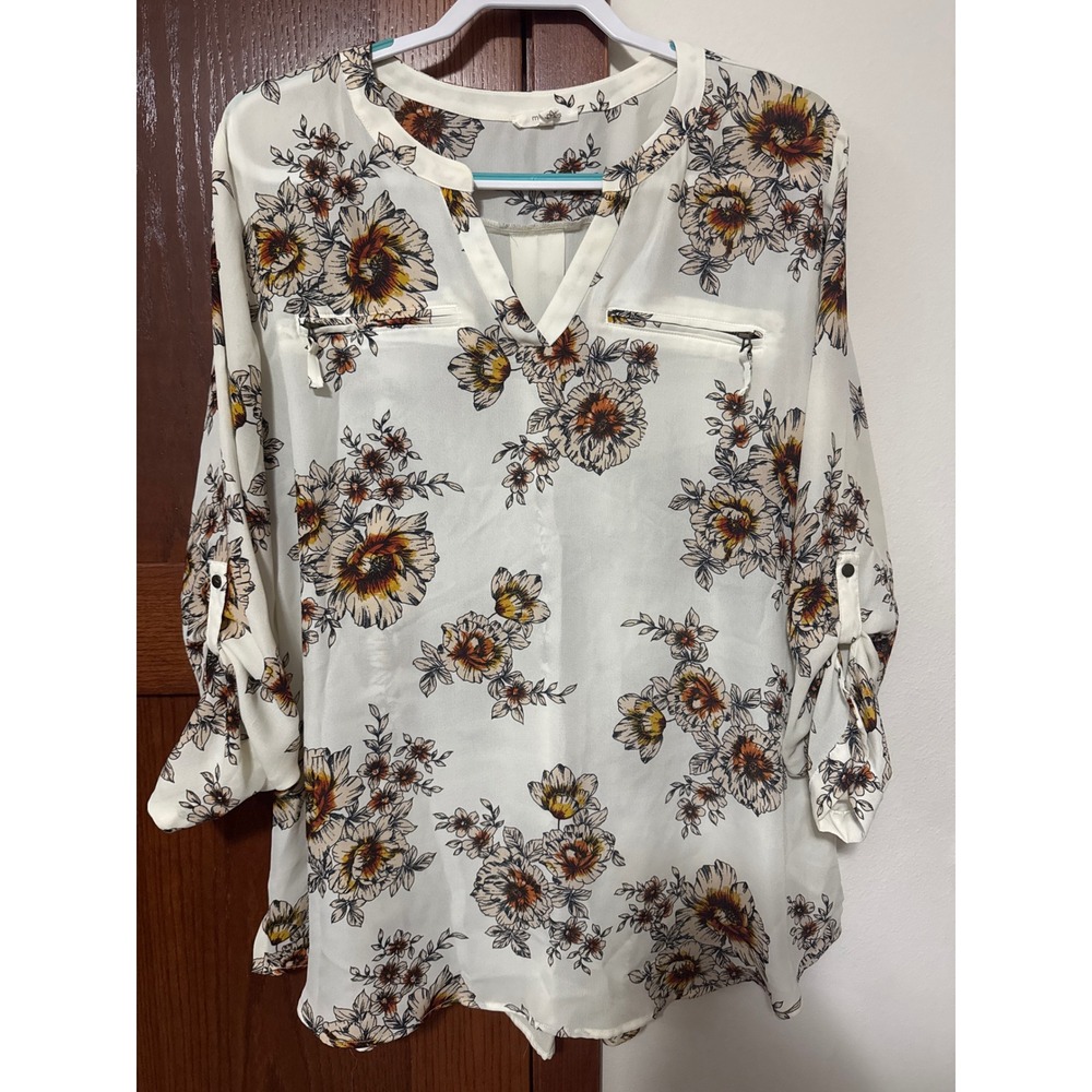 Maurices Women's Plus Size XXL Floral Print V-Neck Roll-Tab Sleeve Tunic Top